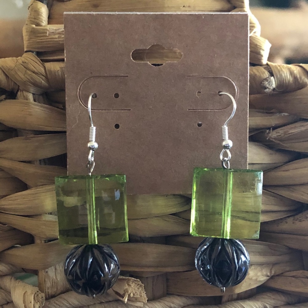 Faceted resin bold dangle fish hook earrings